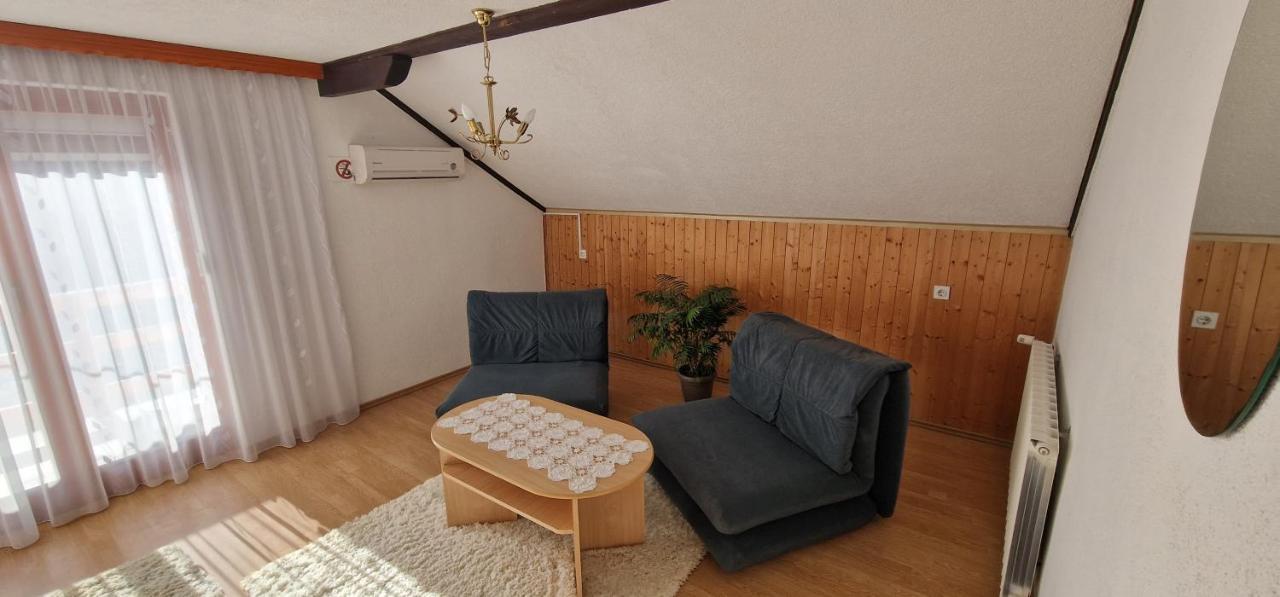 House Samardzic Hotel Jezerce Bagian luar foto