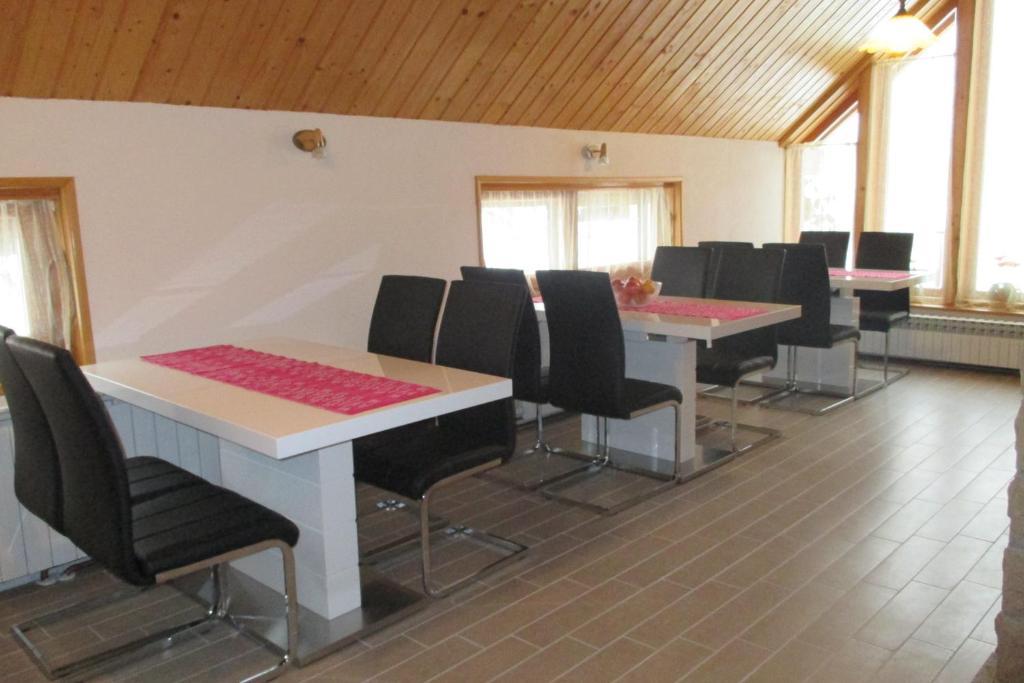 House Samardzic Hotel Jezerce Bagian luar foto